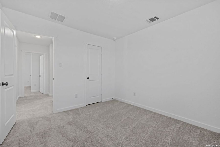 Spacious, unfurnished interior of a new home in , New Braunfels (Image 23).
