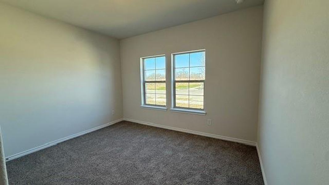 Spacious, unfurnished interior of a new home in California Meadows, Arlington (Image 13).