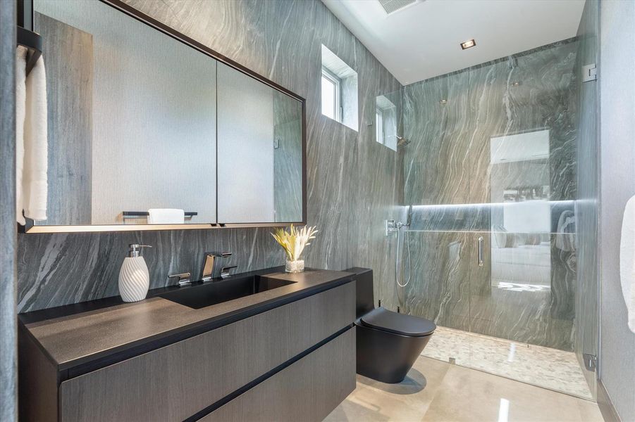 24-1528 SE 11th Street Ft. Lauderdale, F 24-1528 SE 11th Street Ft. Lauderdale, F