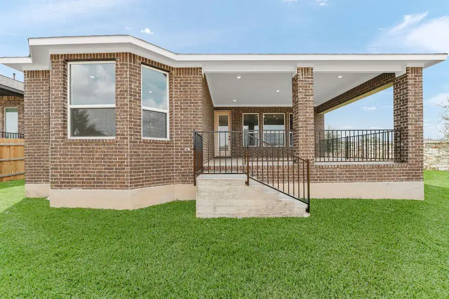 1001 Thunderhead  - Ready Now!