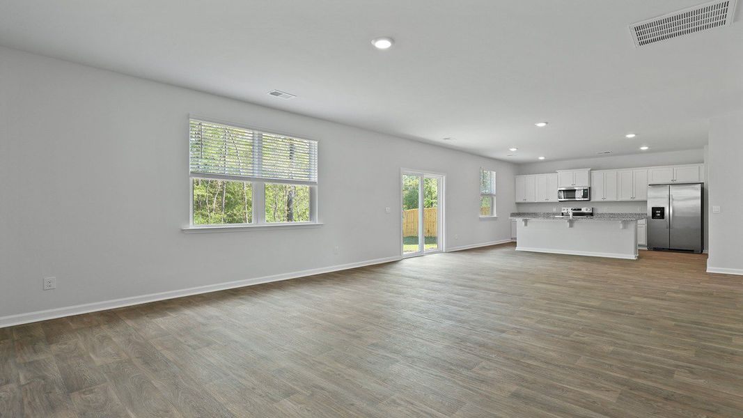 Spacious, unfurnished interior of a new home in The Ranch, Holly Hill (Image 13).