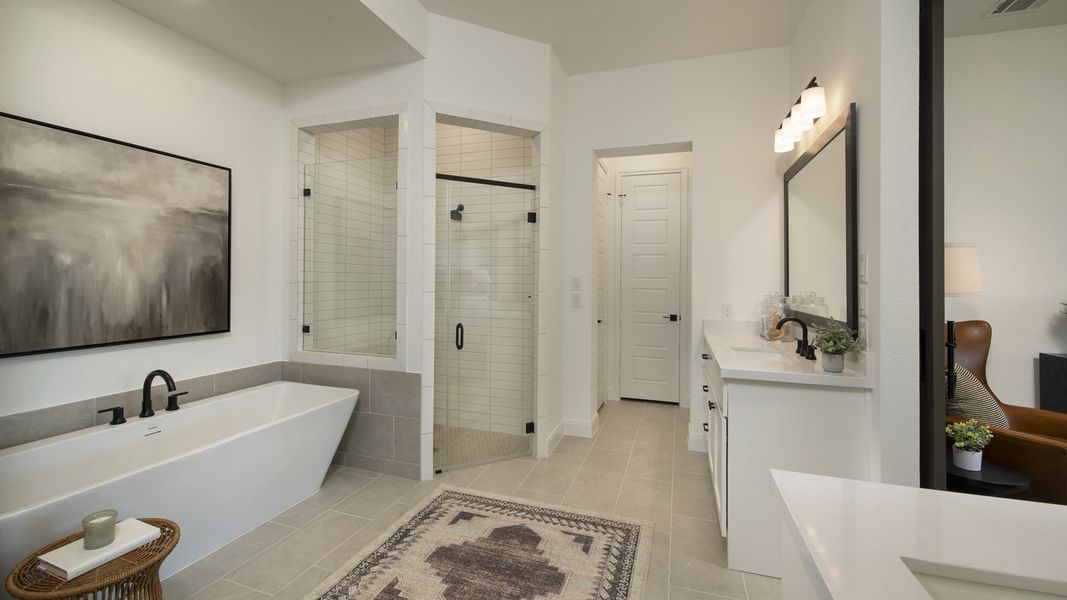 Furnished interior view inside a new home in Trinity Falls, McKinney (Image 47).