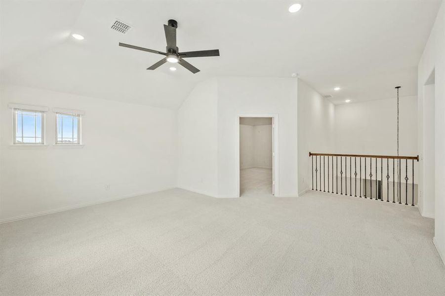 Spacious, unfurnished interior of a new home in Wildflower Ranch 60-65, Justin (Image 31). Spacious, unfurnished interior of a new home in Wildflower Ranch 60-65, Justin (Image 31).