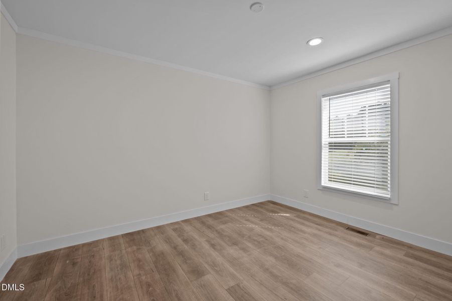 42-web-or-mls-P1086883 42-web-or-mls-P1086883