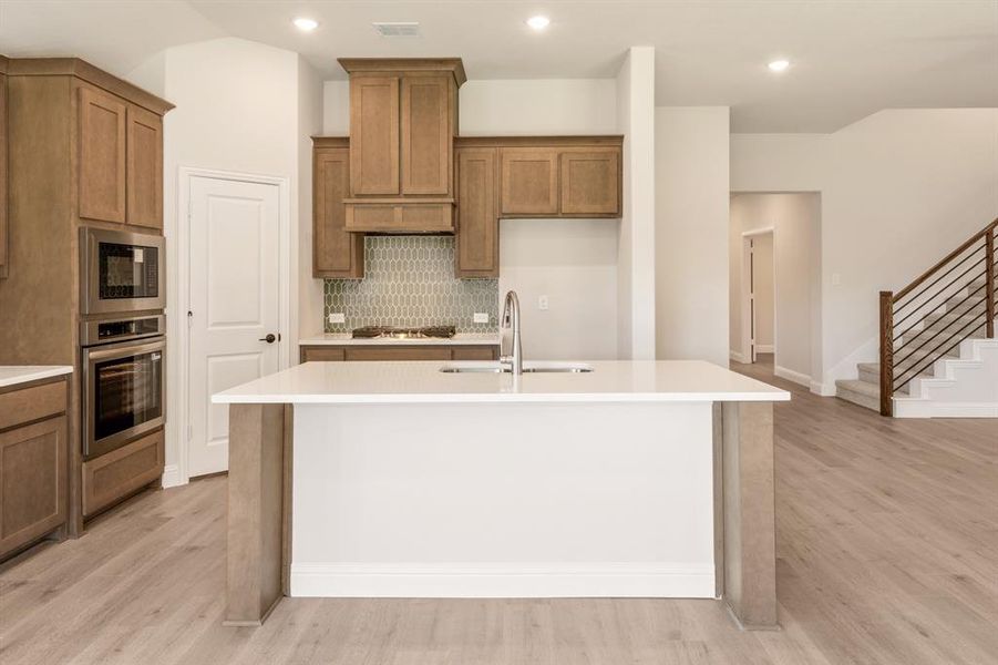 Furnished interior view inside a new home in Sunset Ridge, Alvarado (Image 5). Furnished interior view inside a new home in Sunset Ridge, Alvarado (Image 5).
