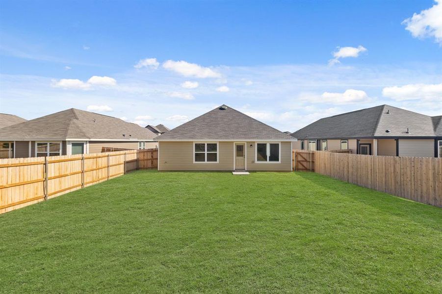 Exterior details and patio area of a home in Retreat at Fossil Creek, Fort Worth (Image 2). Exterior details and patio area of a home in Retreat at Fossil Creek, Fort Worth (Image 2).