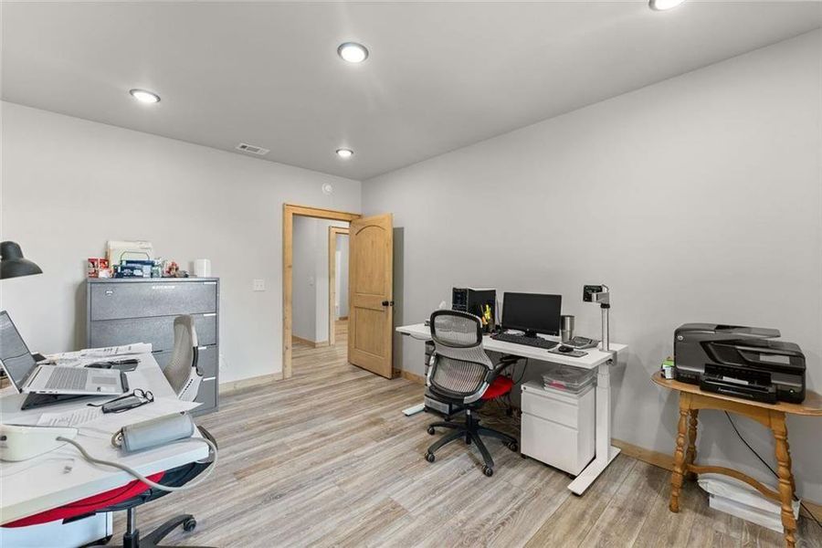 Furnished interior view inside a new home in , Cleveland (Image 15).