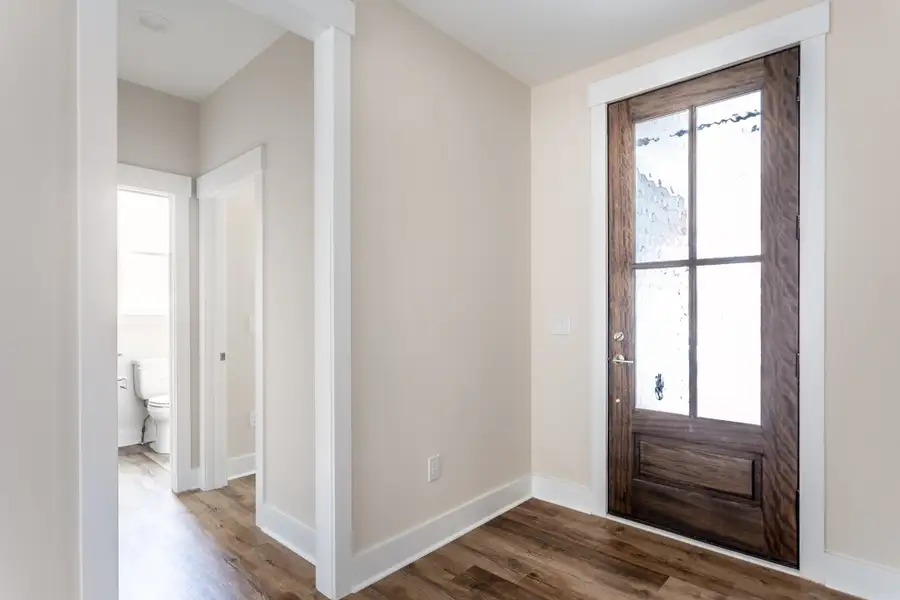 Hallway (Entry)