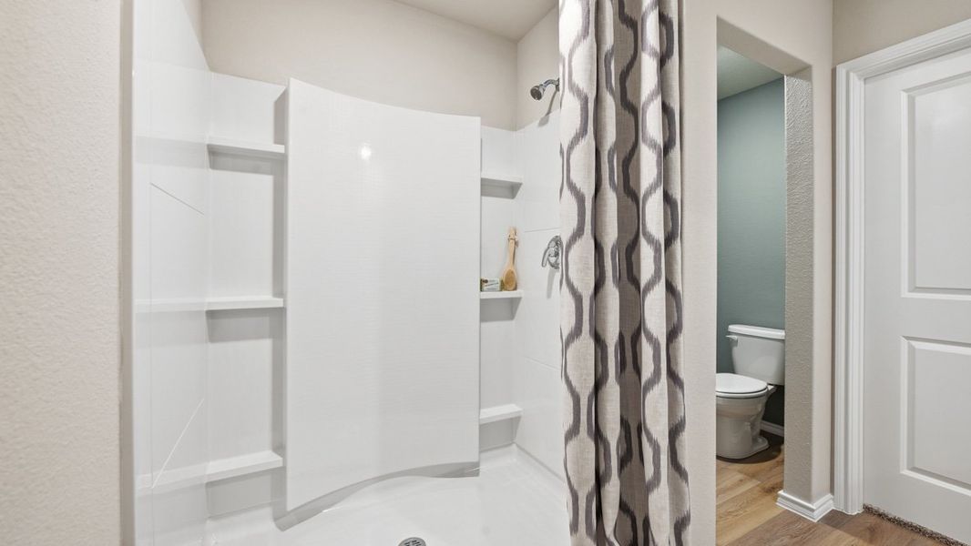 Representative furnished interior of a home built from the Bellvue by D.R. Horton in Saratoga, Granbury (Image 16). Representative furnished interior of a home built from the Bellvue by D.R. Horton in Saratoga, Granbury (Image 16).