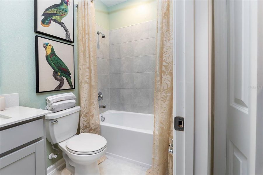 Furnished interior view inside a new home in , Kissimmee (Image 9).