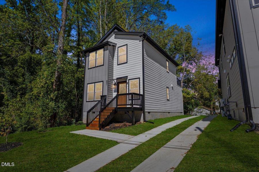 01-801 Dupree St 01-801 Dupree St