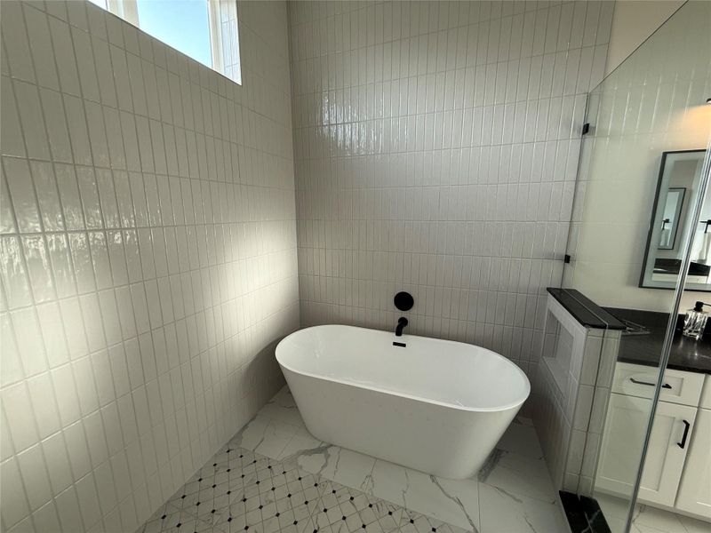 Image 39 of a home in .