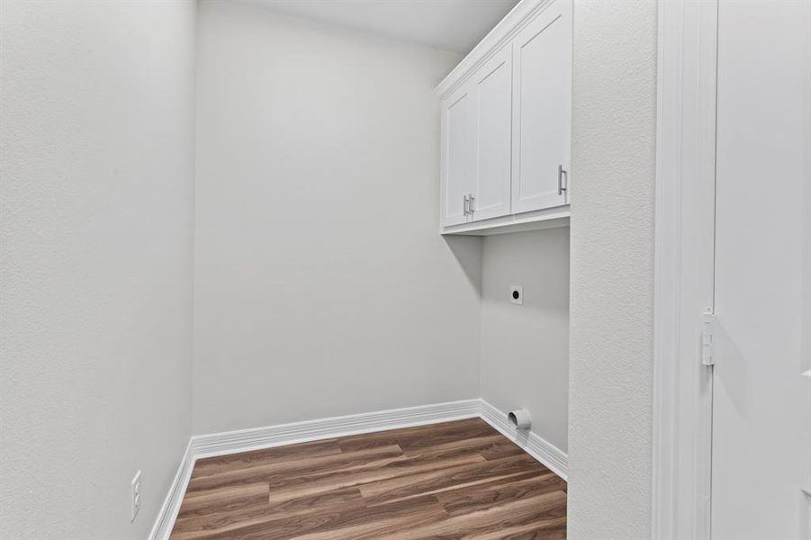 Spacious, unfurnished interior of a new home in , Lindale (Image 34).