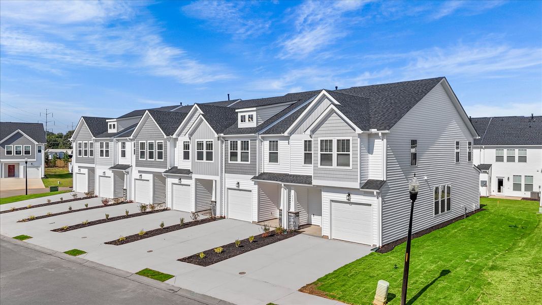 Top-notch exterior finishes in a select, well-established Greenville community Top-notch exterior finishes in a select, well-established Greenville community