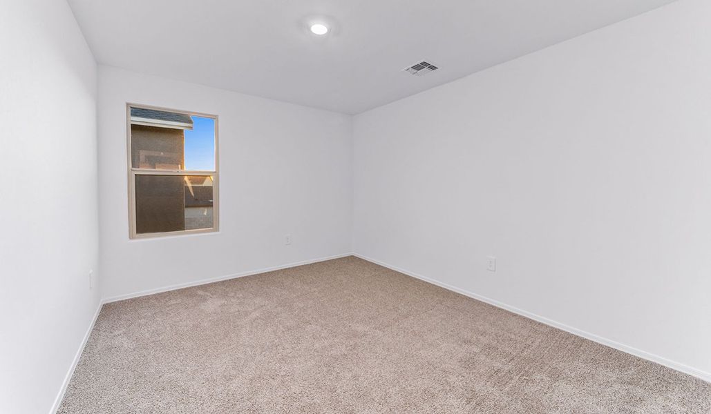 Spacious, unfurnished interior of a new home in Blackhawk, Tucson (Image 37).