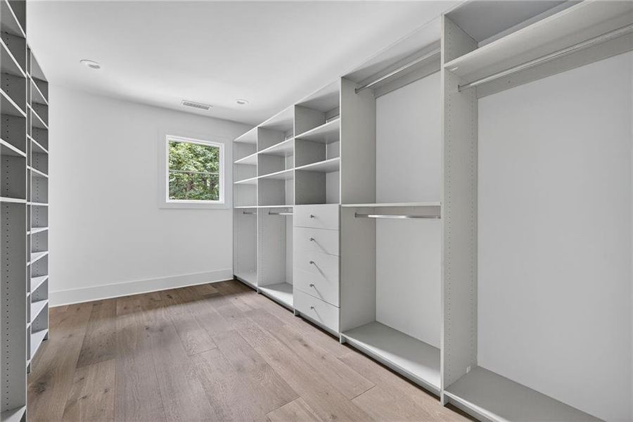 Image 43 of a home in . Image 43 of a home in .