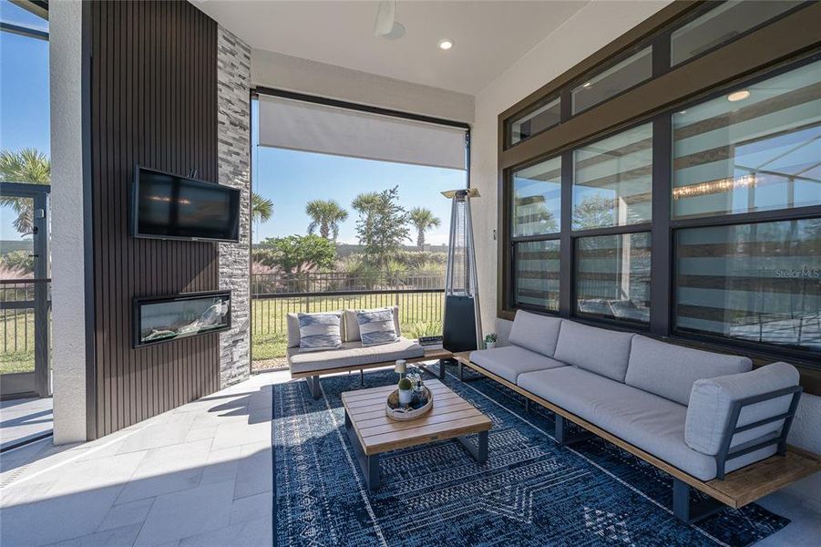 Exterior details and patio area of a home in , Wesley Chapel (Image 32).