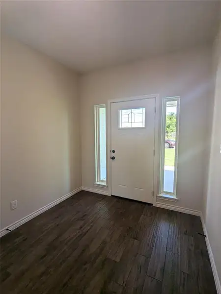 Spacious, unfurnished interior of a new home in , Lampasas (Image 4). Spacious, unfurnished interior of a new home in , Lampasas (Image 4).