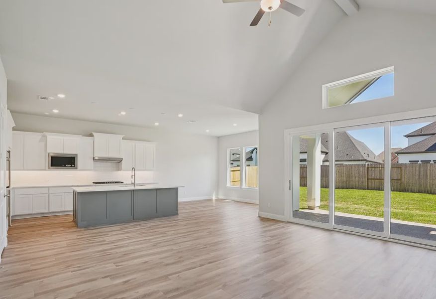 Plan 5019 Great Room - 6 of 18