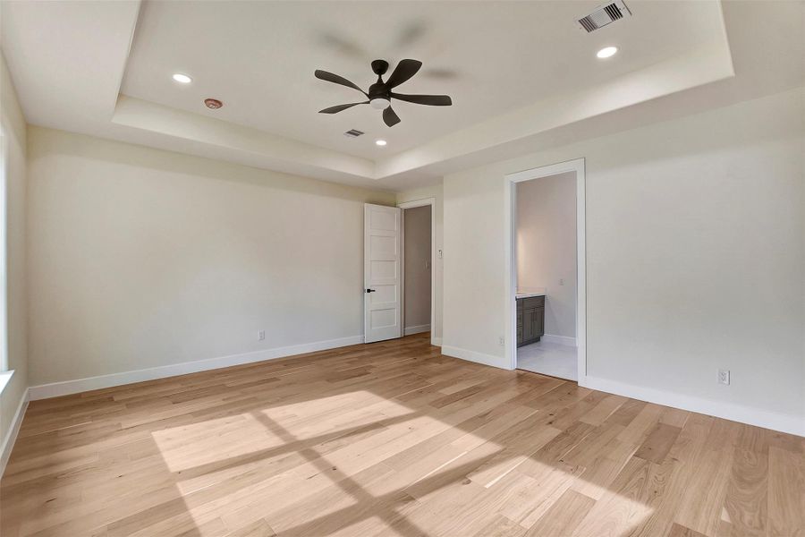 Spacious, unfurnished interior of a new home in , Houston (Image 40). Spacious, unfurnished interior of a new home in , Houston (Image 40).