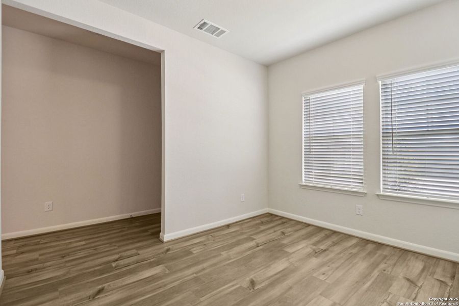 Spacious, unfurnished interior of a new home in Remington Ranch, San Antonio (Image 35). Spacious, unfurnished interior of a new home in Remington Ranch, San Antonio (Image 35).