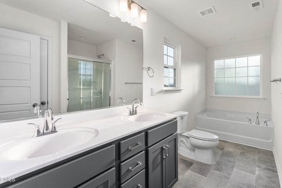 1036 Thicket Drive-21