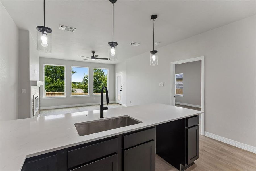 Furnished interior view inside a new home in , Killeen (Image 9).