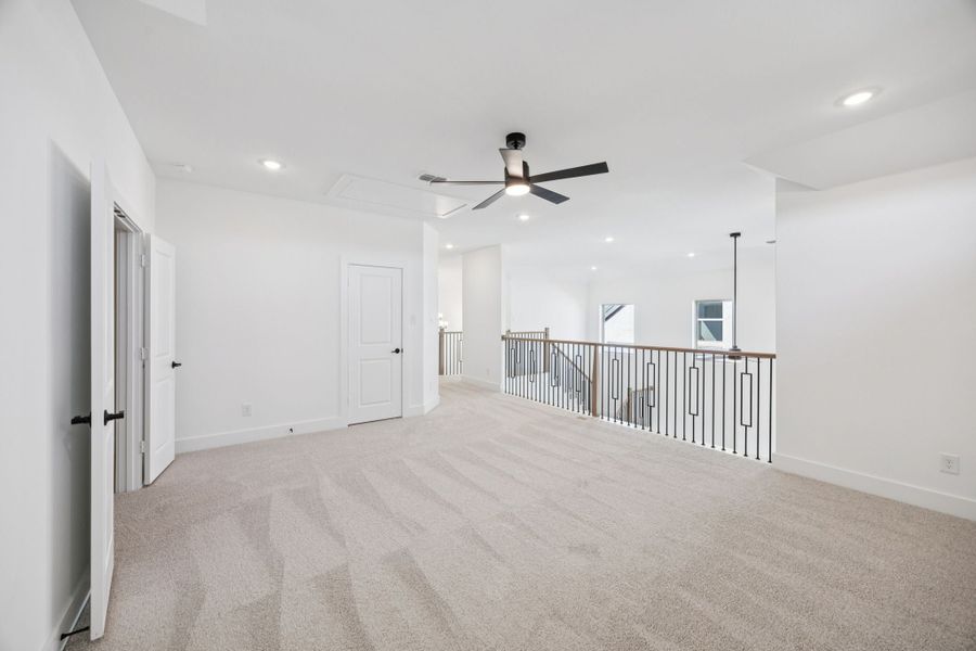 Spacious, unfurnished interior of a new home in Painted Tree Lakeside, McKinney (Image 26). Spacious, unfurnished interior of a new home in Painted Tree Lakeside, McKinney (Image 26).