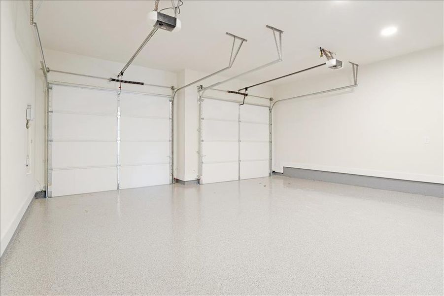 Spacious, unfurnished interior of a new home in , Pottsboro (Image 31).