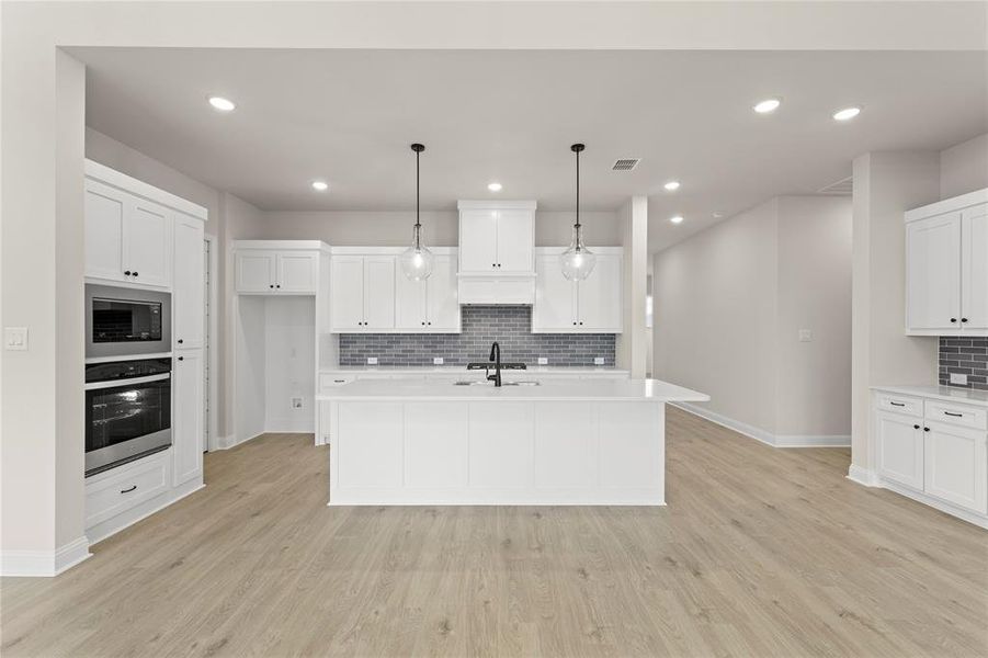 Furnished interior view inside a new home in Talia, Mesquite (Image 15). Furnished interior view inside a new home in Talia, Mesquite (Image 15).