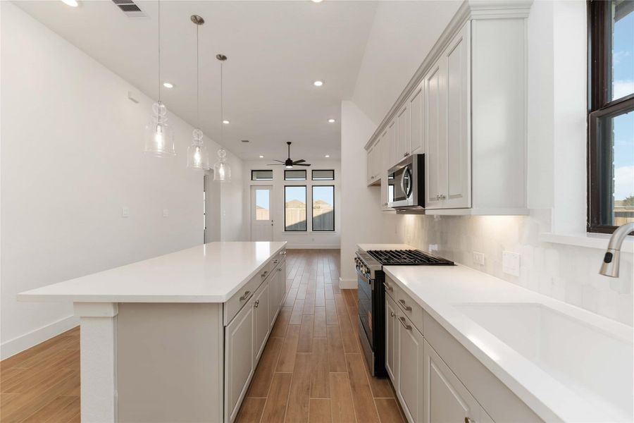 Furnished interior view inside a new home in Arabella on the Prairie, Richmond (Image 5).