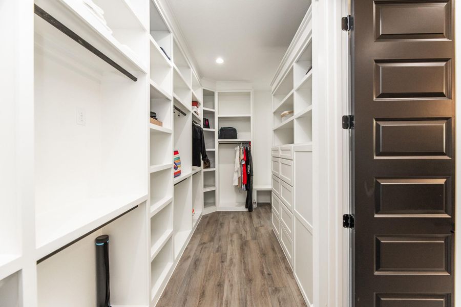 Furnished interior view inside a new home in , Willis (Image 35).