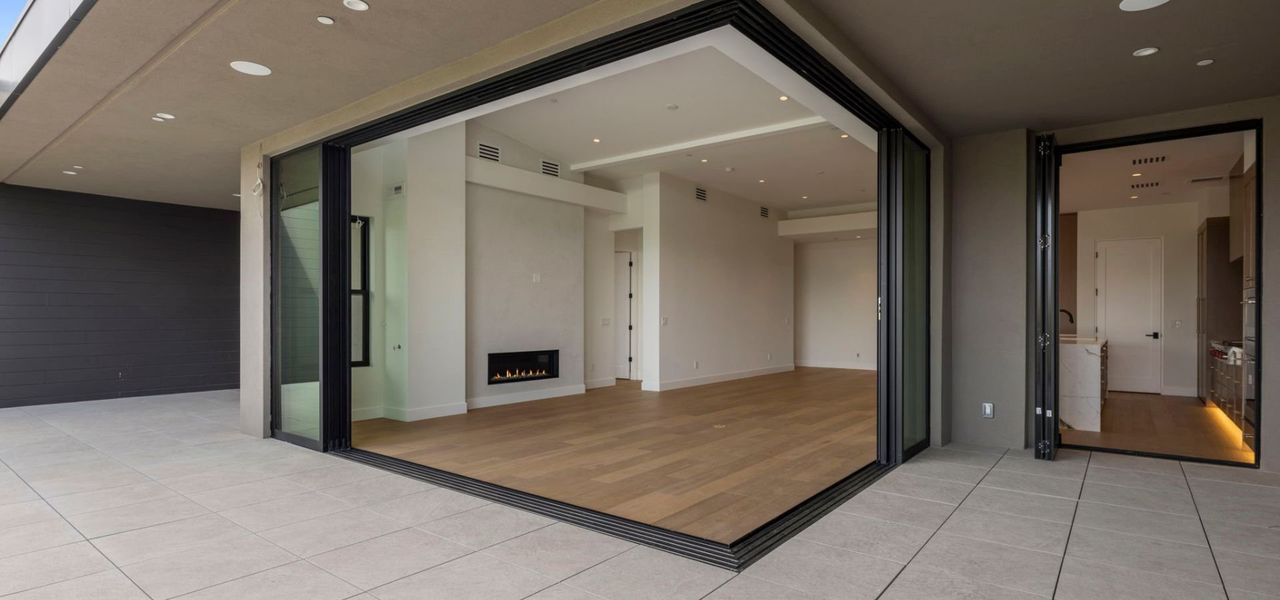 Exterior details and patio area of a home in The Retreat, Scottsdale (Image 3).