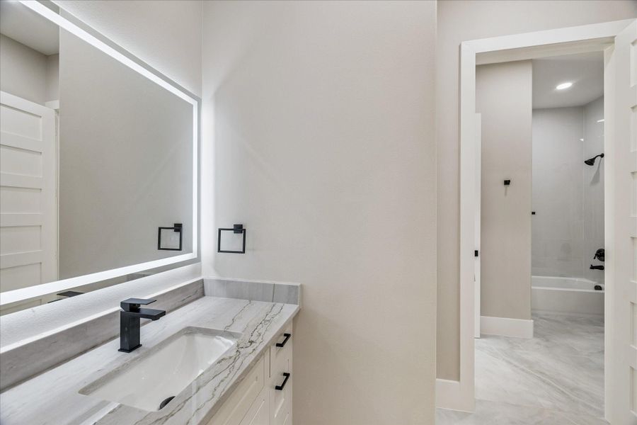 Image 42 of a home in .