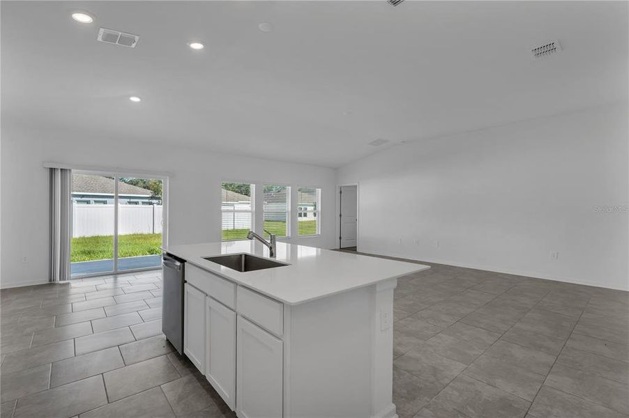 Furnished interior view inside a new home in Knightsbridge, Kissimmee (Image 8).