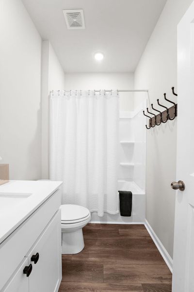Furnished interior view inside a new home in Nexton, Summerville (Image 17). Furnished interior view inside a new home in Nexton, Summerville (Image 17).