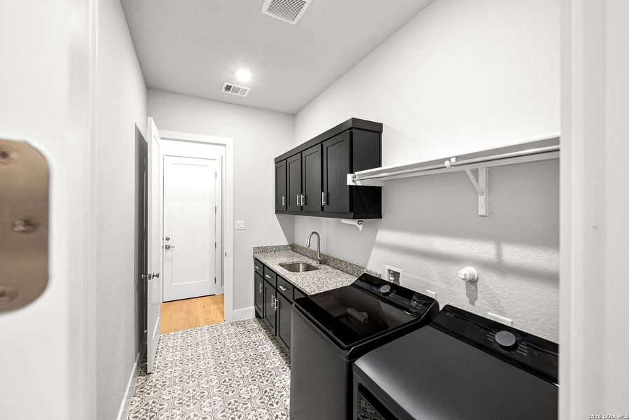 Furnished interior view inside a new home in Ventana, Bulverde (Image 44).