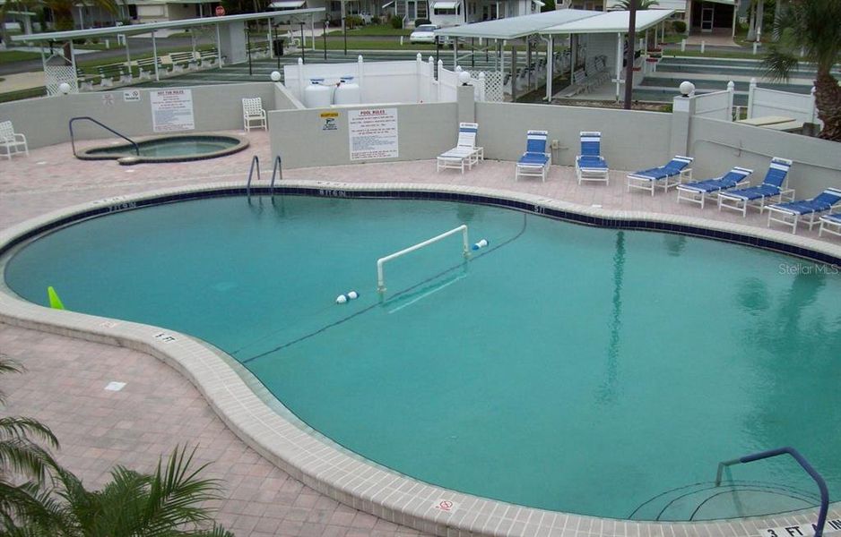 Community amenities in , North Port (Image 19).
