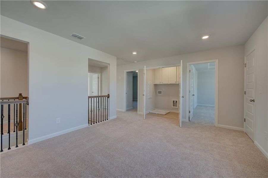 Spacious, unfurnished interior of a new home in Grandview at Millers Mill, Stockbridge (Image 25). Spacious, unfurnished interior of a new home in Grandview at Millers Mill, Stockbridge (Image 25).