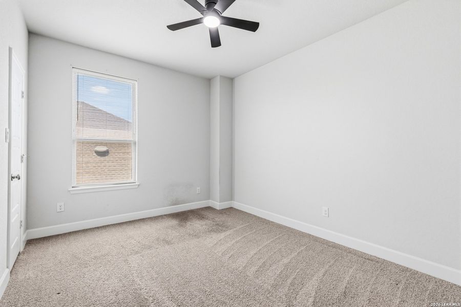 Spacious, unfurnished interior of a new home in Ladera, San Antonio (Image 40). Spacious, unfurnished interior of a new home in Ladera, San Antonio (Image 40).