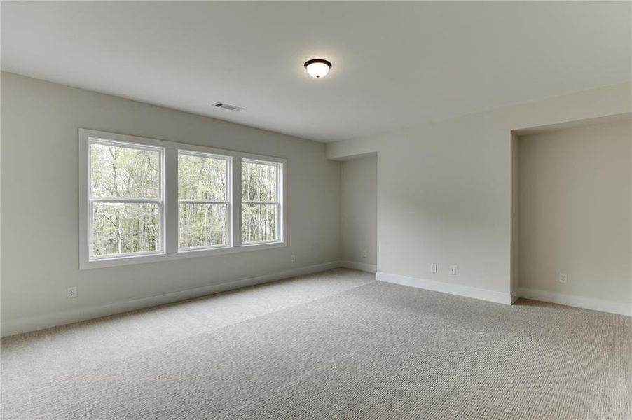 Spacious, unfurnished interior of a new home in , Cumming (Image 43).