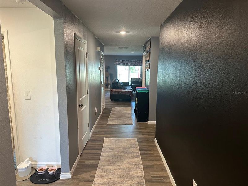 Spacious, unfurnished interior of a new home in Spring Hill Classic, Weeki Wachee (Image 18).