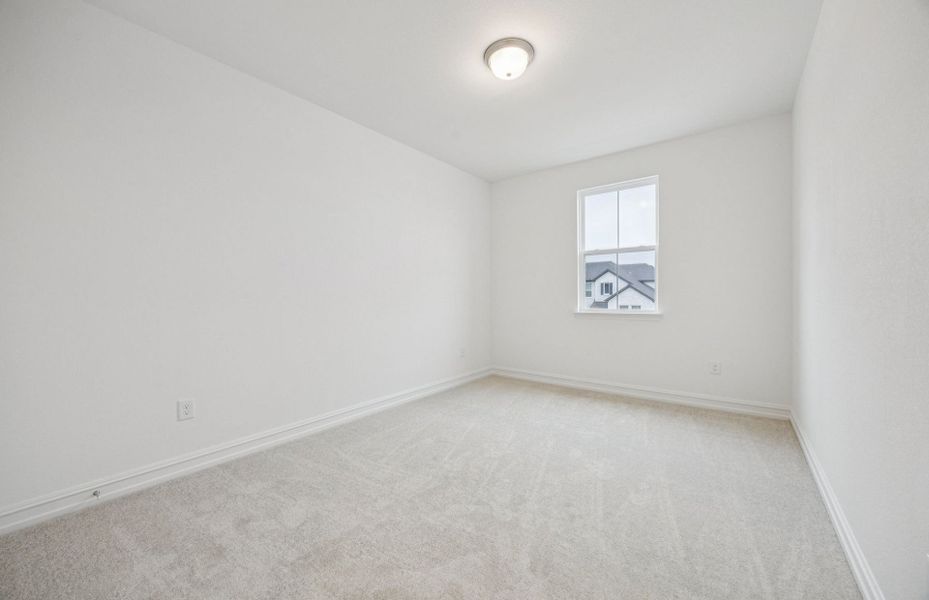 Spacious, unfurnished interior of a new home in Wellington, Fort Worth (Image 12).