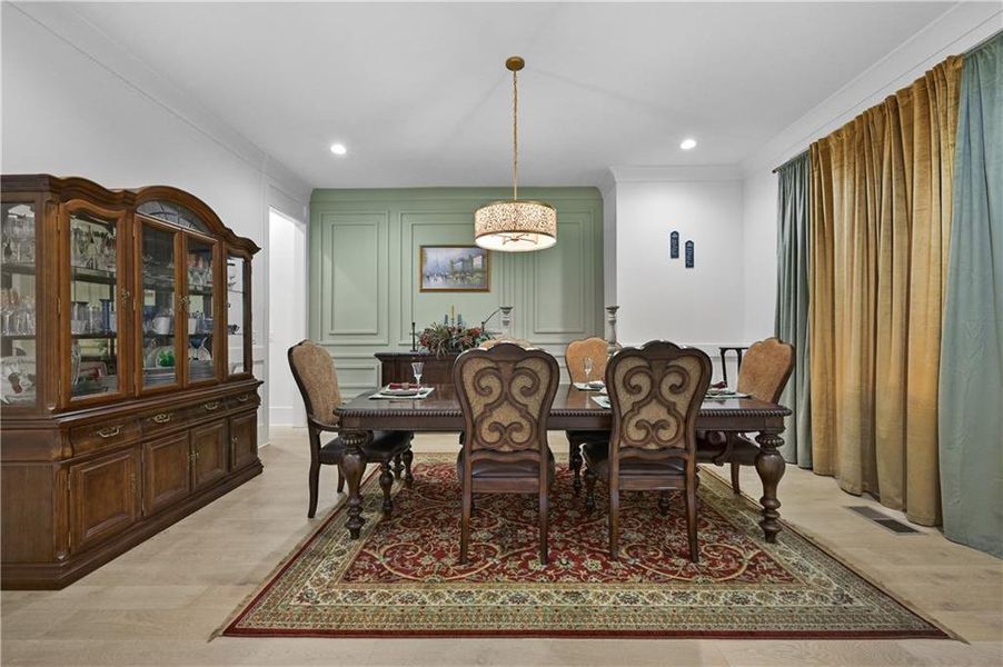 Furnished interior view inside a new home in , Buford (Image 4).