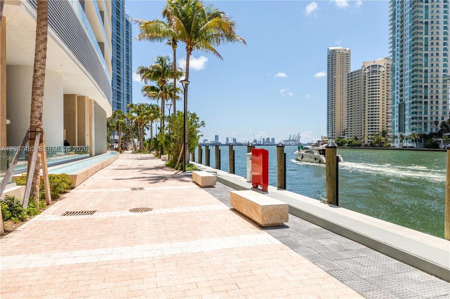 Condo located in Miami, FL showcasing its design and architecture (Image 27). Condo located in Miami, FL showcasing its design and architecture (Image 27).