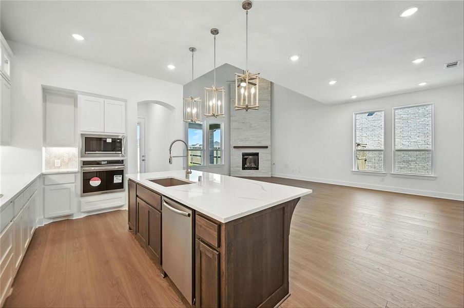 1410VentureDriveREDFP 005 1410VentureDriveREDFP 005