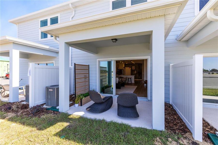 Exterior details and patio area of a home in , Davenport (Image 3).