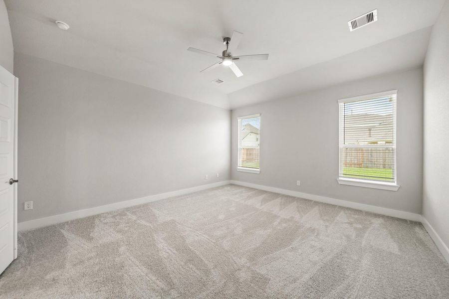 Spacious, unfurnished interior of a new home in Beacon Hill, Waller (Image 21). Spacious, unfurnished interior of a new home in Beacon Hill, Waller (Image 21).
