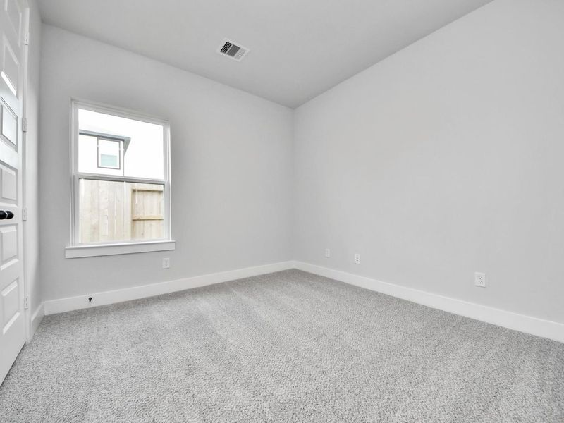 Spacious, unfurnished interior of a new home in Sunterra, Katy (Image 18). Spacious, unfurnished interior of a new home in Sunterra, Katy (Image 18).