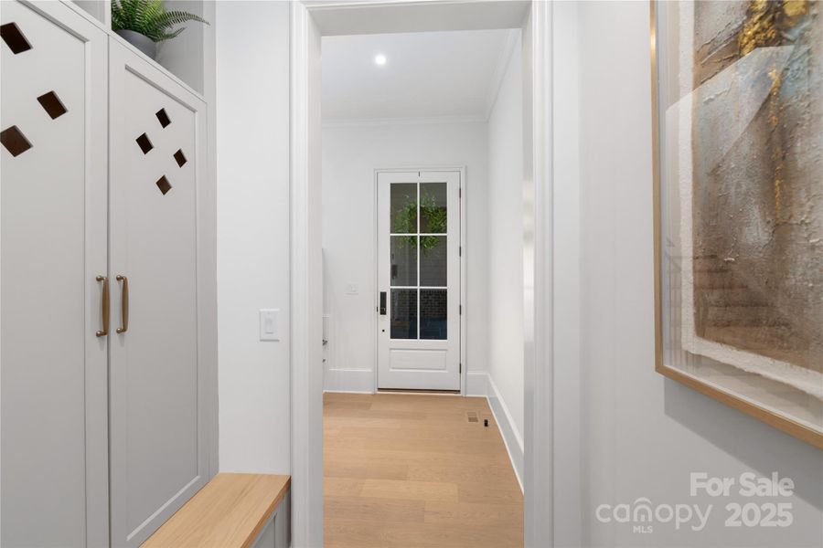 Image 40 of a home in .